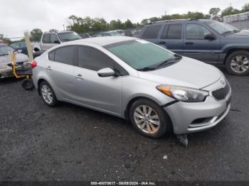  Salvage Kia Forte