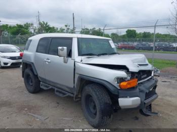  Salvage Toyota FJ Cruiser