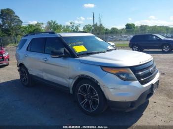  Salvage Ford Explorer