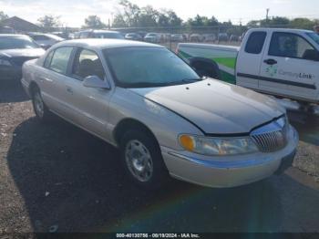  Salvage Lincoln Continental