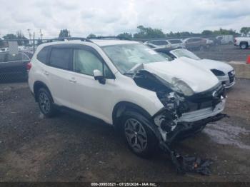  Salvage Subaru Forester