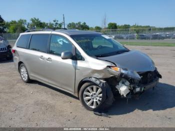  Salvage Toyota Sienna