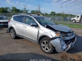  Salvage Toyota RAV4