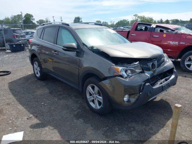  Salvage Toyota RAV4