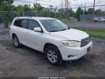  Salvage Toyota Highlander