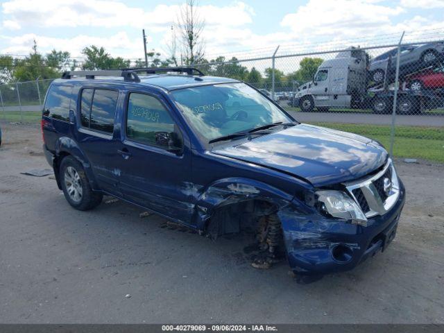  Salvage Nissan Pathfinder