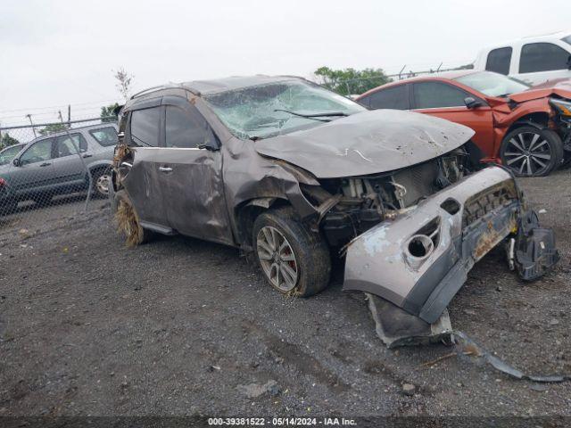  Salvage Nissan Pathfinder