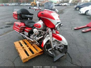  Salvage Harley-Davidson Flhtcuse3