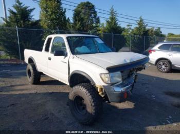  Salvage Toyota Tacoma