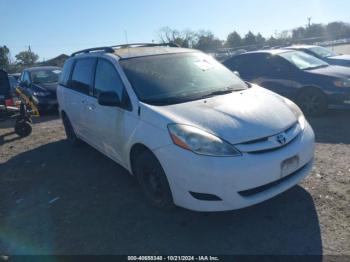  Salvage Toyota Sienna