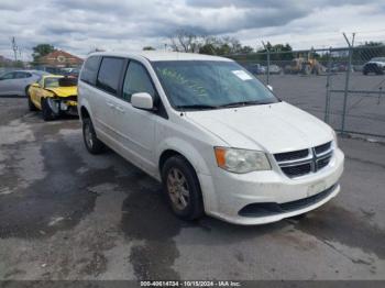  Salvage Dodge Grand Caravan