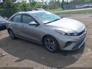  Salvage Kia Forte