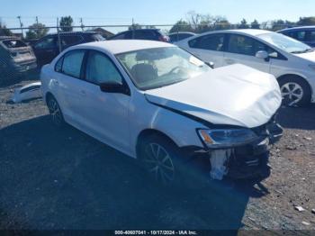  Salvage Volkswagen Jetta