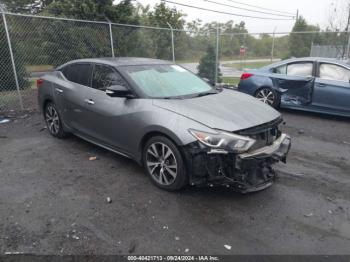  Salvage Nissan Maxima