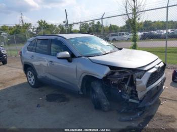  Salvage Toyota RAV4