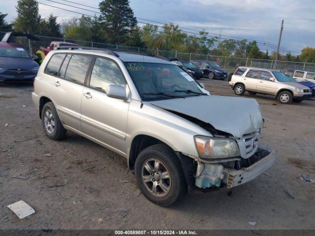  Salvage Toyota Highlander