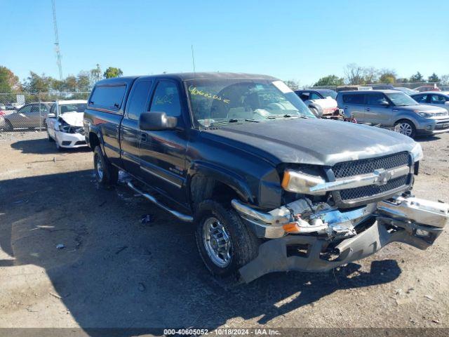  Salvage Chevrolet Silverado 2500