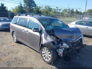  Salvage Toyota Sienna