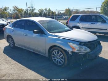  Salvage Nissan Altima