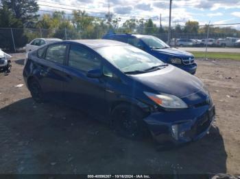  Salvage Toyota Prius