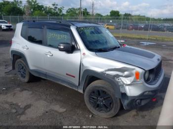  Salvage Jeep Renegade