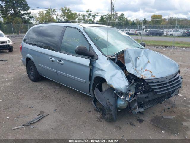  Salvage Chrysler Town & Country