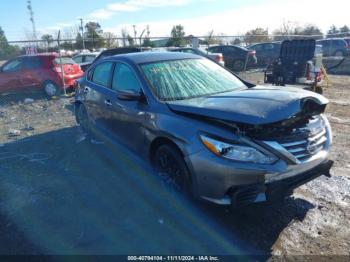  Salvage Nissan Altima