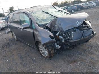  Salvage Toyota Sienna