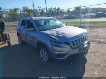  Salvage Jeep Cherokee