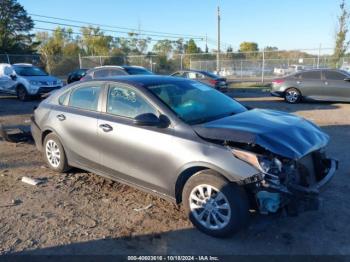  Salvage Kia Forte