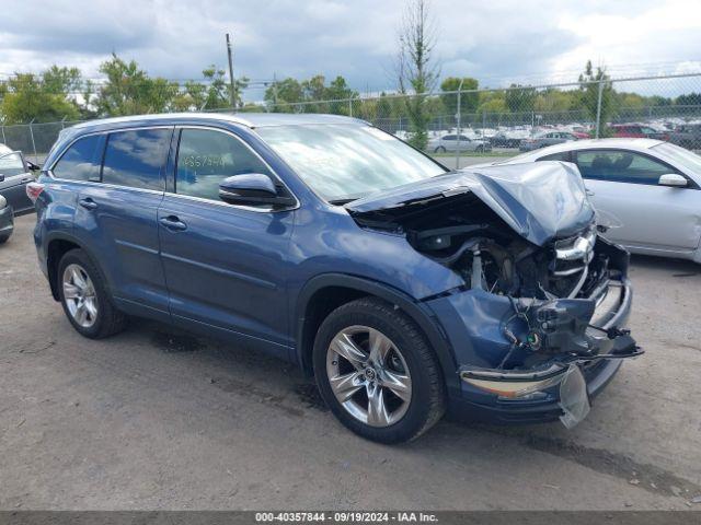  Salvage Toyota Highlander