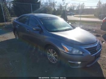  Salvage Nissan Altima