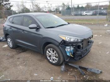  Salvage Hyundai TUCSON