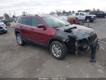  Salvage Jeep Cherokee