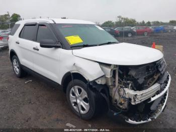  Salvage Ford Utility Police Intercepto