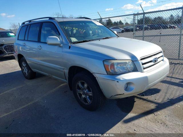  Salvage Toyota Highlander