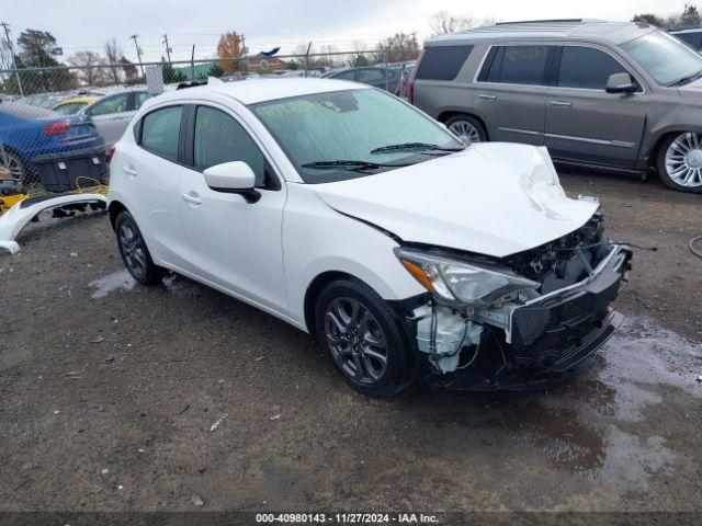  Salvage Toyota Yaris