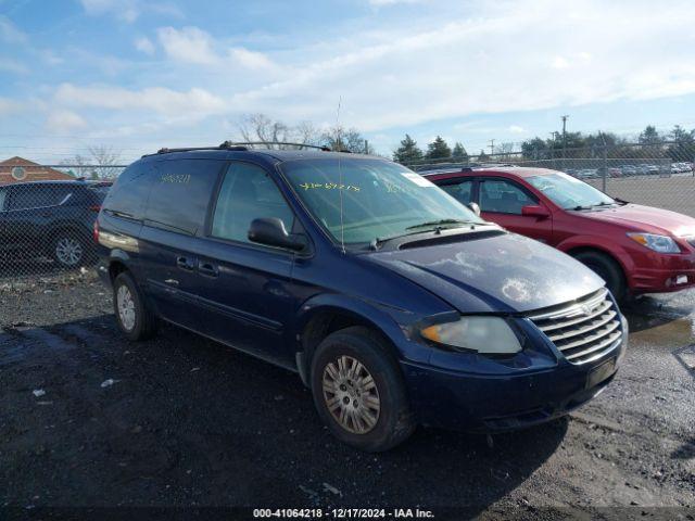  Salvage Chrysler Town & Country