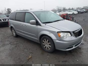  Salvage Chrysler Town & Country