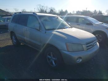  Salvage Toyota Highlander