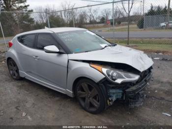  Salvage Hyundai VELOSTER