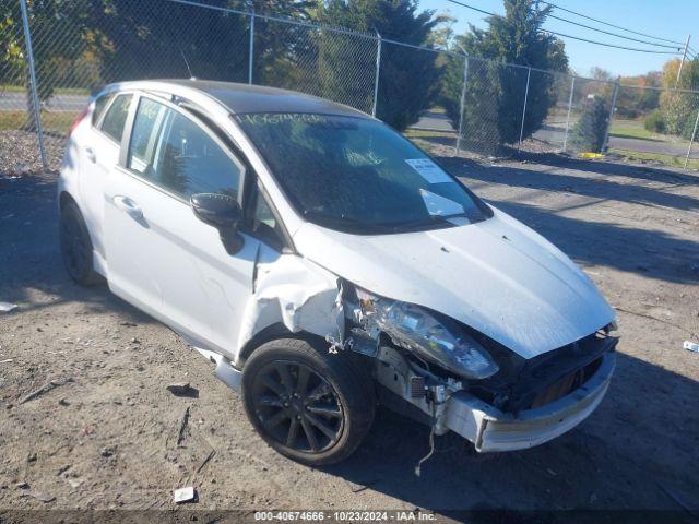  Salvage Ford Fiesta