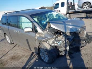  Salvage Toyota Sienna