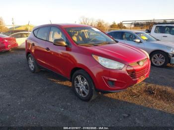  Salvage Hyundai TUCSON