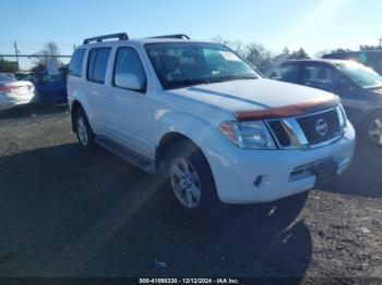  Salvage Nissan Pathfinder