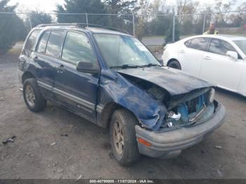  Salvage Chevrolet Tracker