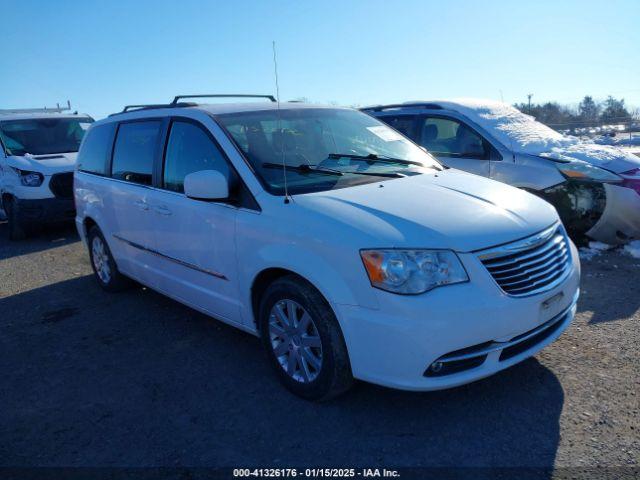  Salvage Chrysler Town & Country