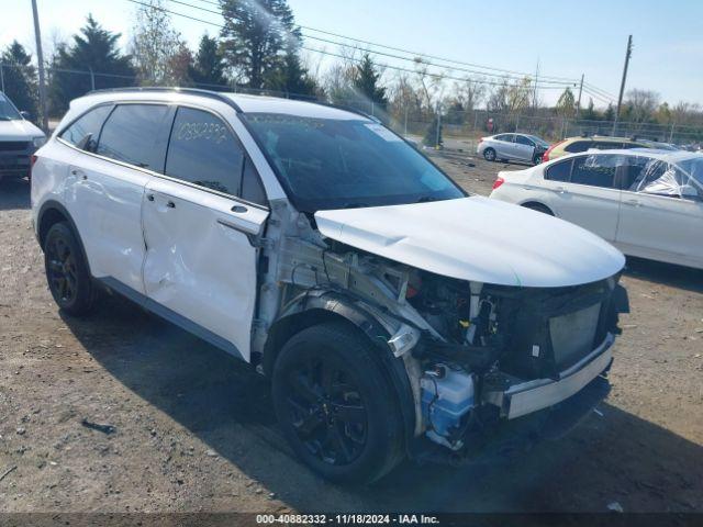  Salvage Kia Sorento