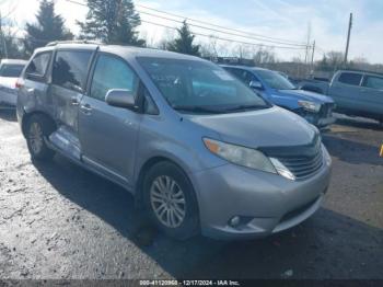  Salvage Toyota Sienna