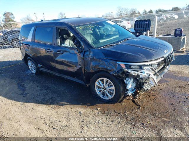  Salvage Kia Carnival